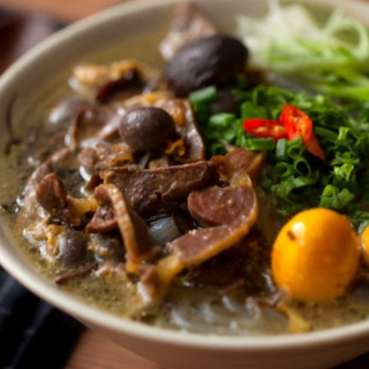Miến Lòng Mề, Trứng Non