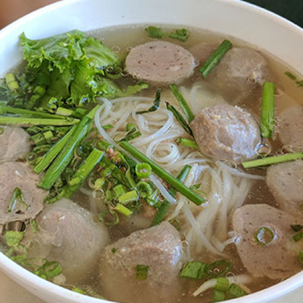 (Chén) Phở Bò Viên