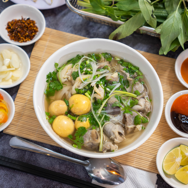 Phở Lòng Mề, Trứng Non